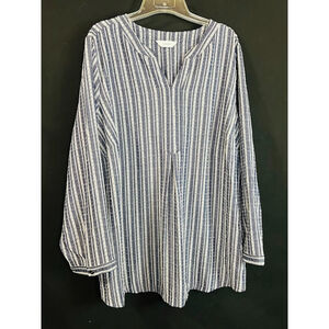 CJ Banks Vertical Striped Lightly Textured V-Neck Top Tunic Pockets Plus 2X 3X
